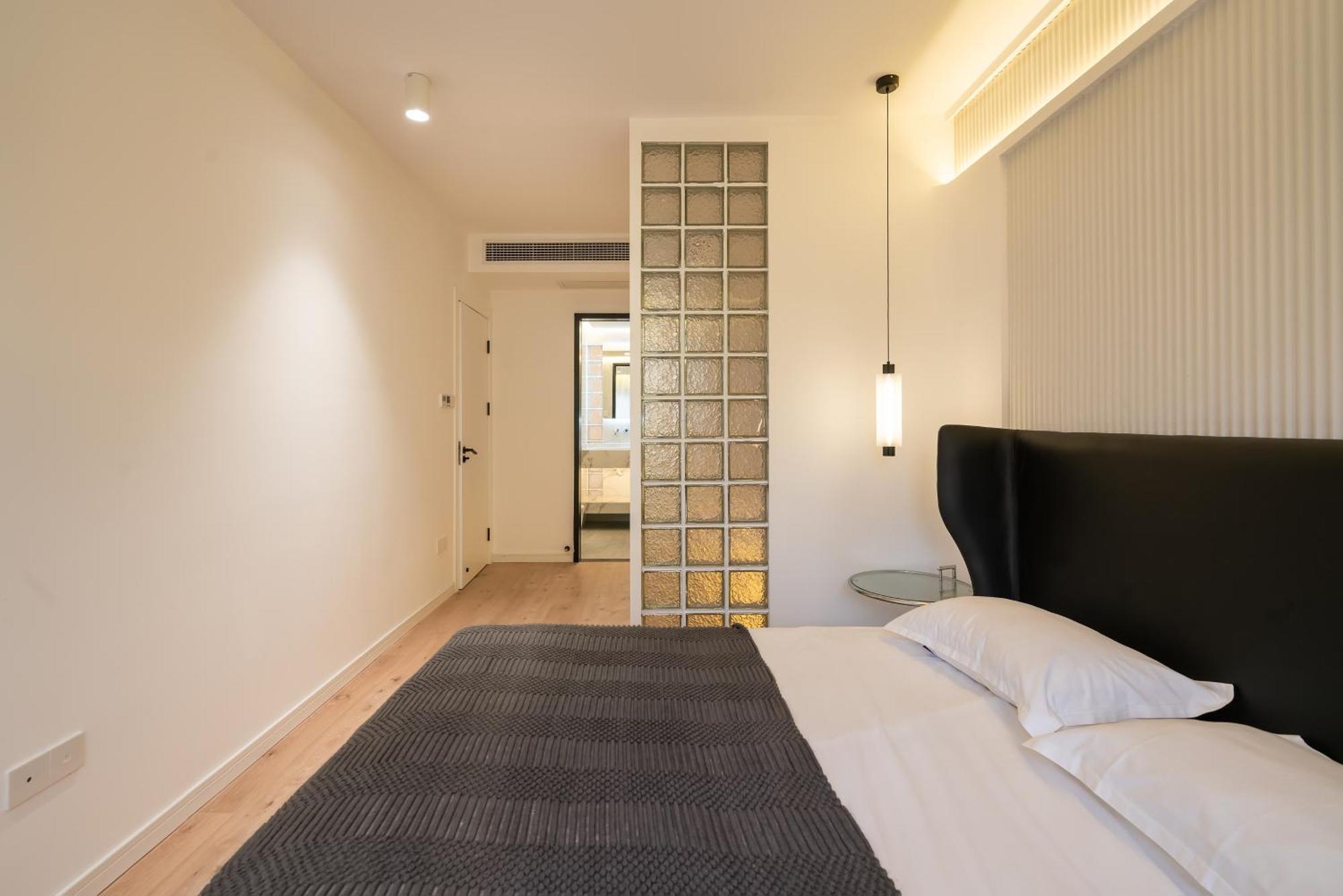 Apartment Molly - Nanjing East Road The Bund 3-bedroom With Elevator Shanghai