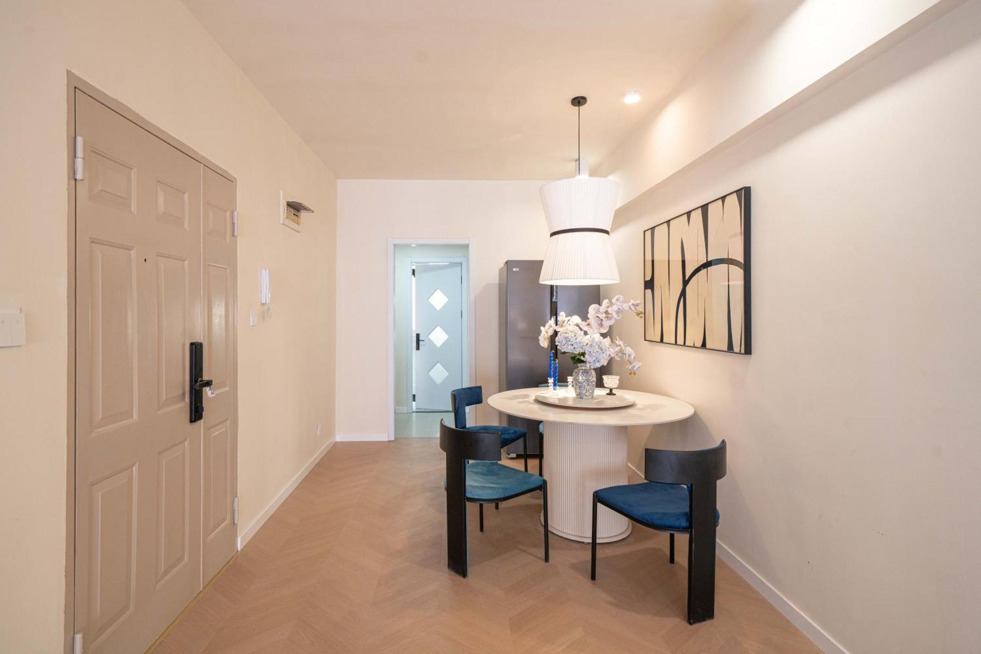 Apartment Molly - Nanjing East Road The Bund 3-bedroom With Elevator *