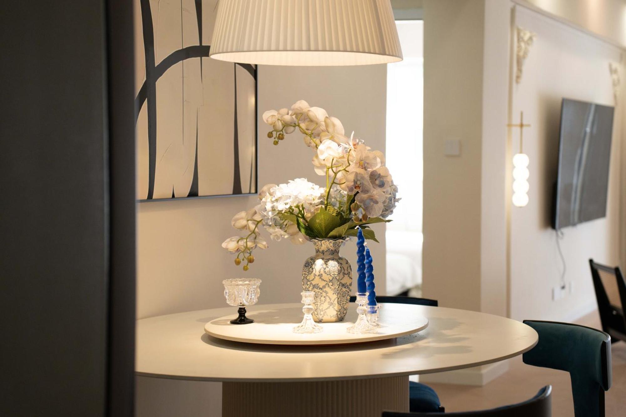 Apartment Molly - Nanjing East Road The Bund 3-bedroom With Elevator
